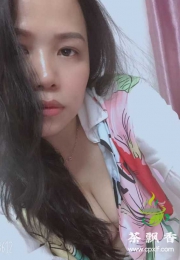 白云菲菲